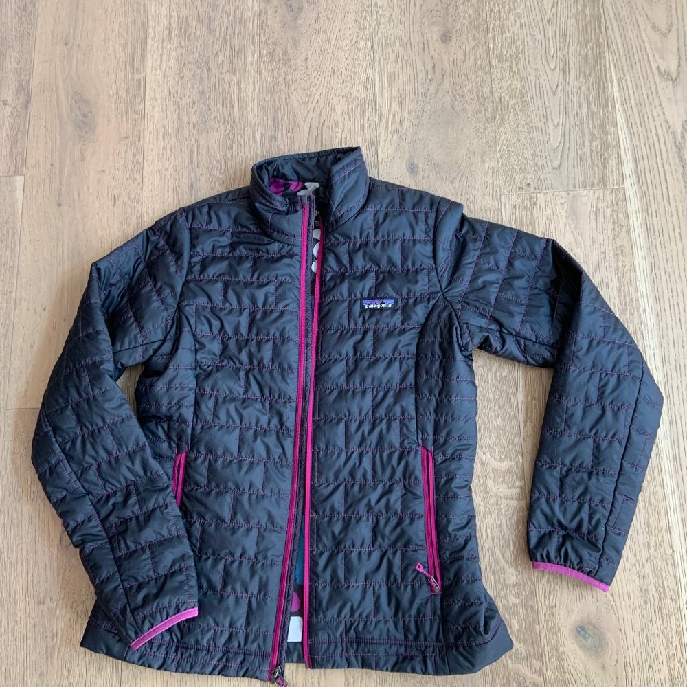 PATAGONIA women's Nano Puff Jacket, size M, like-new condition